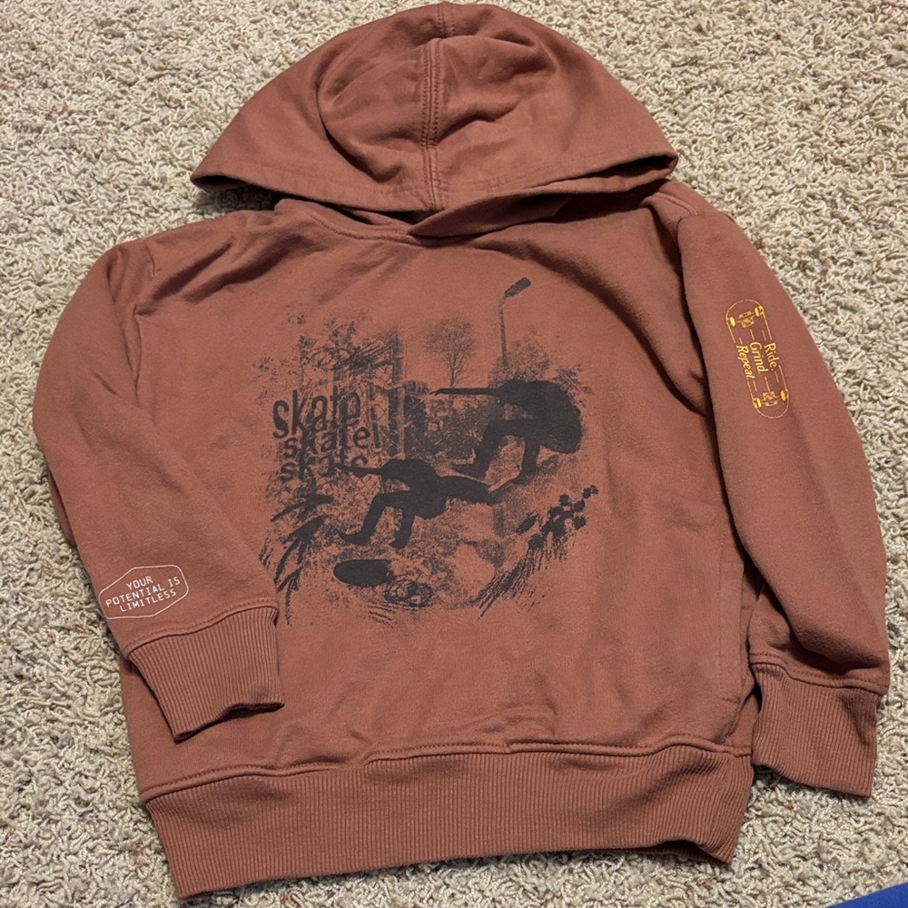 Skater Graphic Hoodie